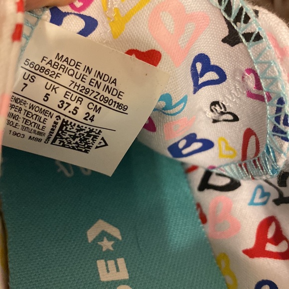 Converse - Picture 3 of 3